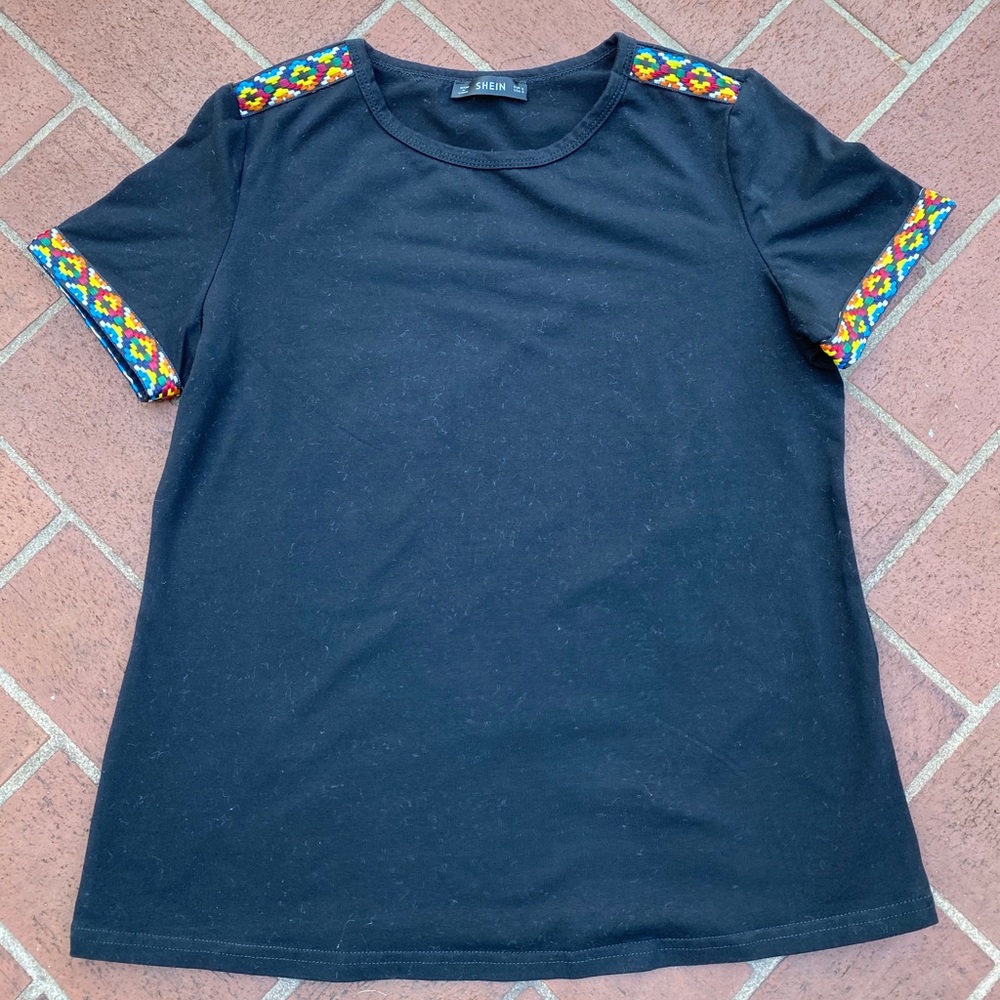 SHEIN Embroidered Black T-Shirt  size small